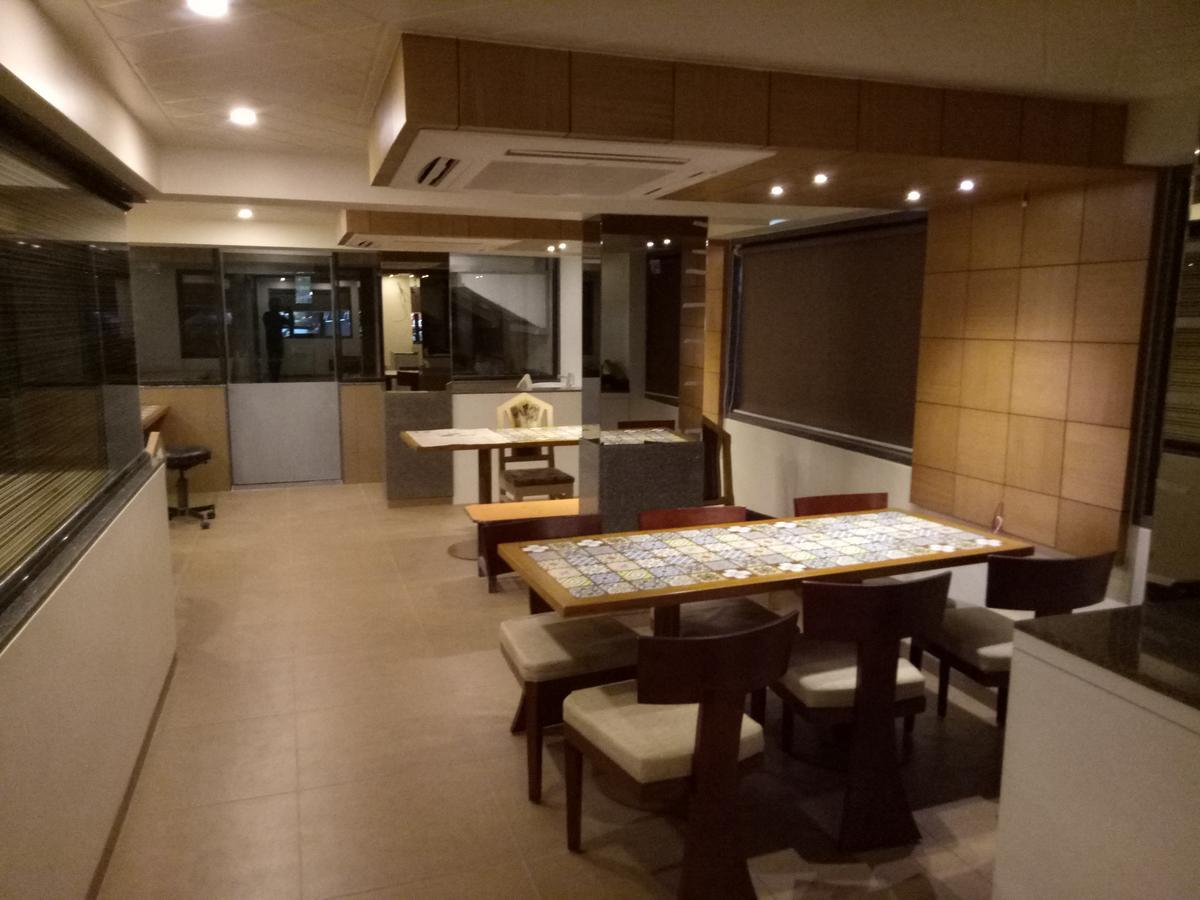دامان Hotel Umesh المظهر الخارجي الصورة