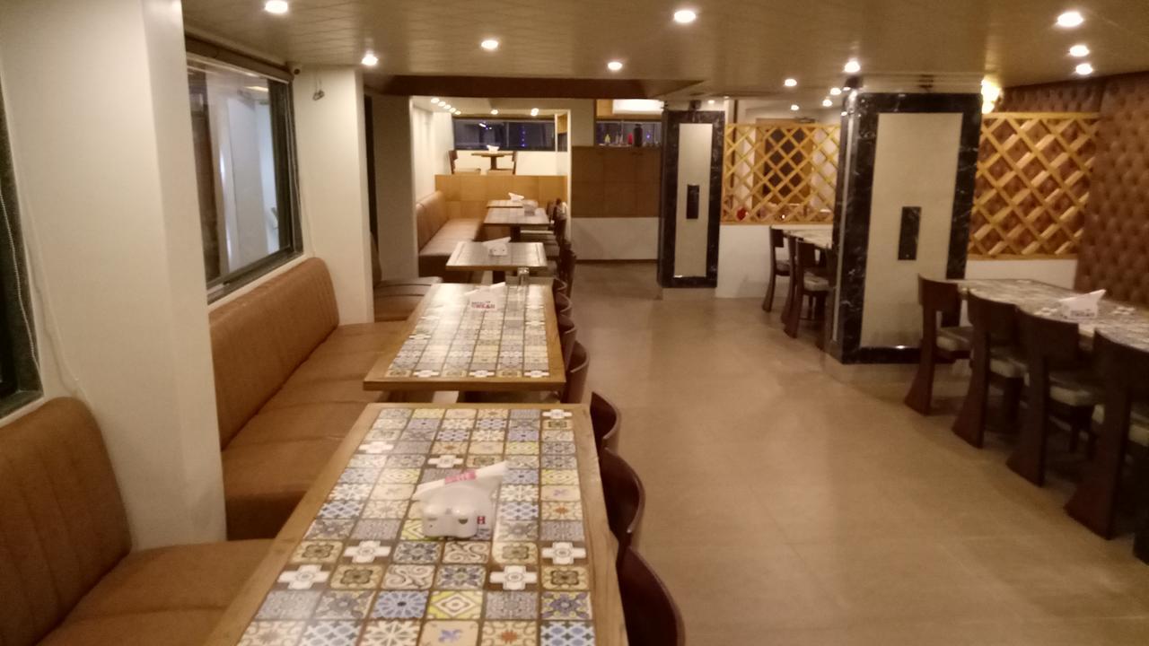 دامان Hotel Umesh المظهر الخارجي الصورة