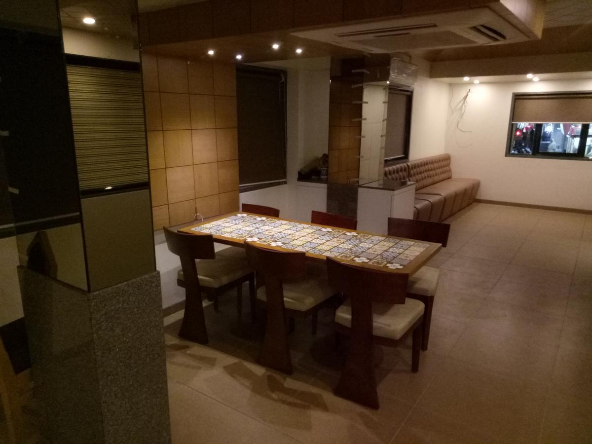 دامان Hotel Umesh المظهر الخارجي الصورة