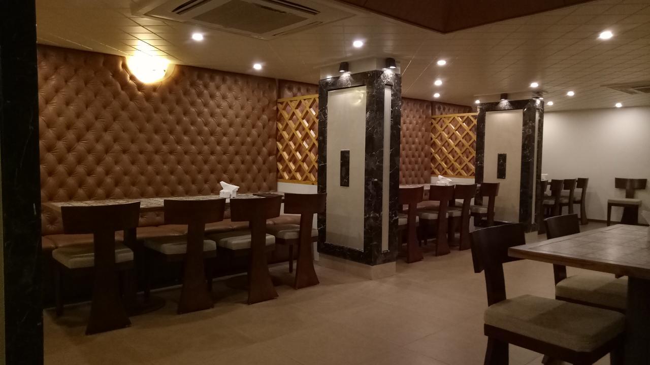 دامان Hotel Umesh المظهر الخارجي الصورة